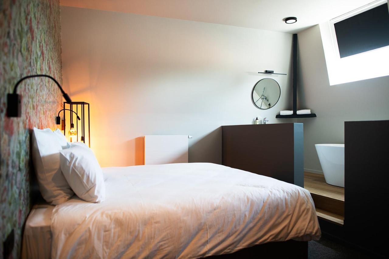 Hotel De La Poste 엘레젤레스 외부 사진