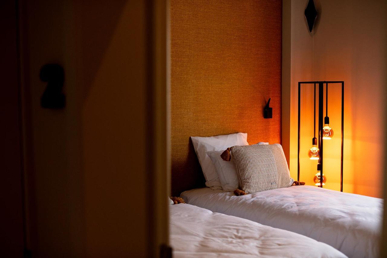 Hotel De La Poste 엘레젤레스 외부 사진